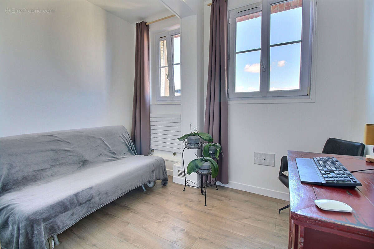 Appartement à COLOMBES