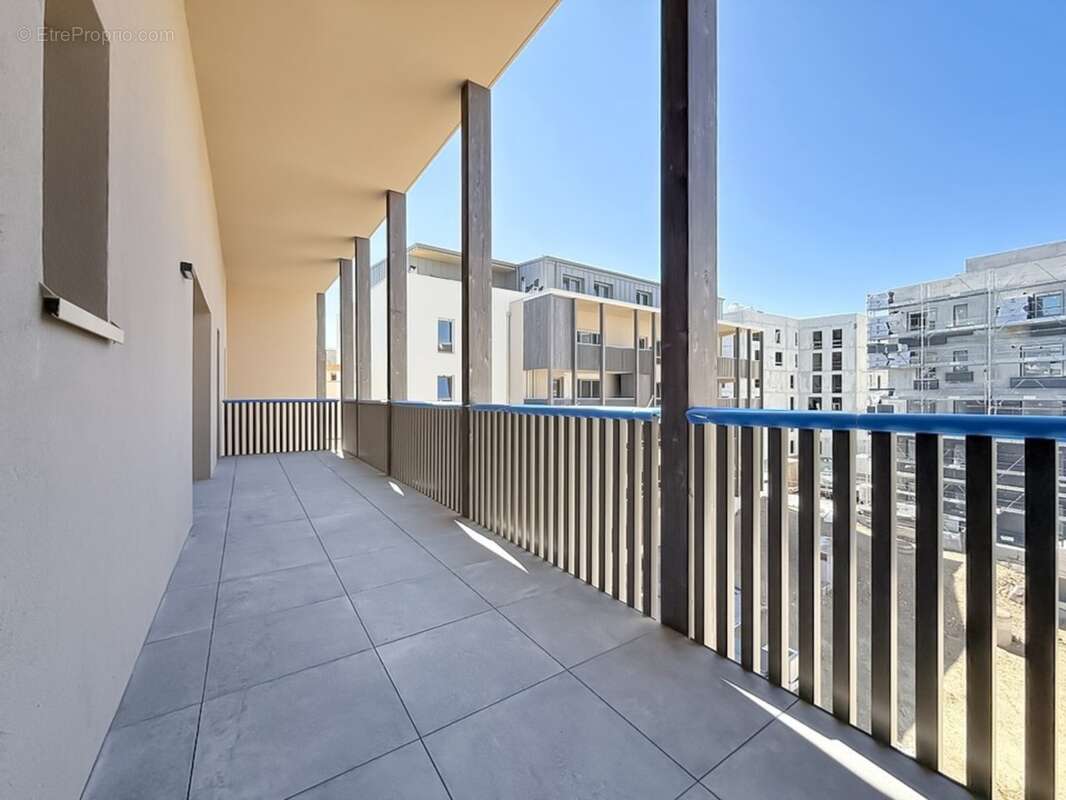 Appartement T5 116 m² dernier étage, terrasse 23 m², 2 garages - ANNECY (74) - photo 4