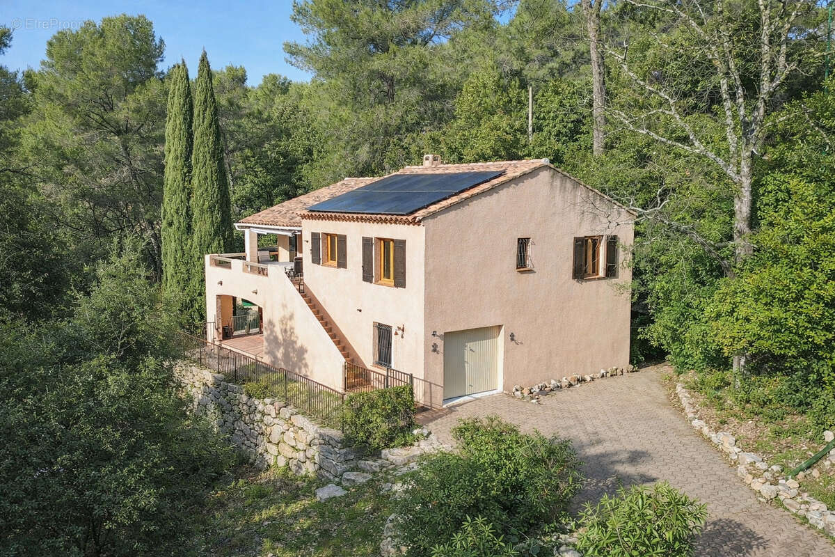Maison à LORGUES