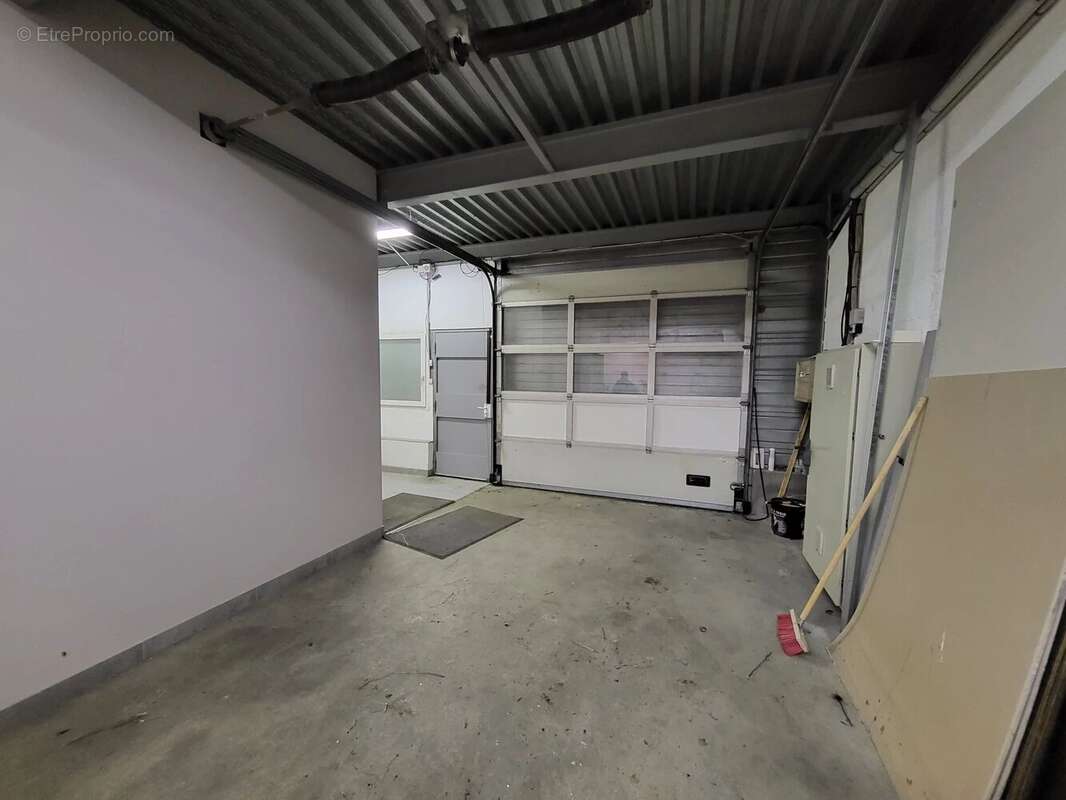 Commerce à SASSENAGE