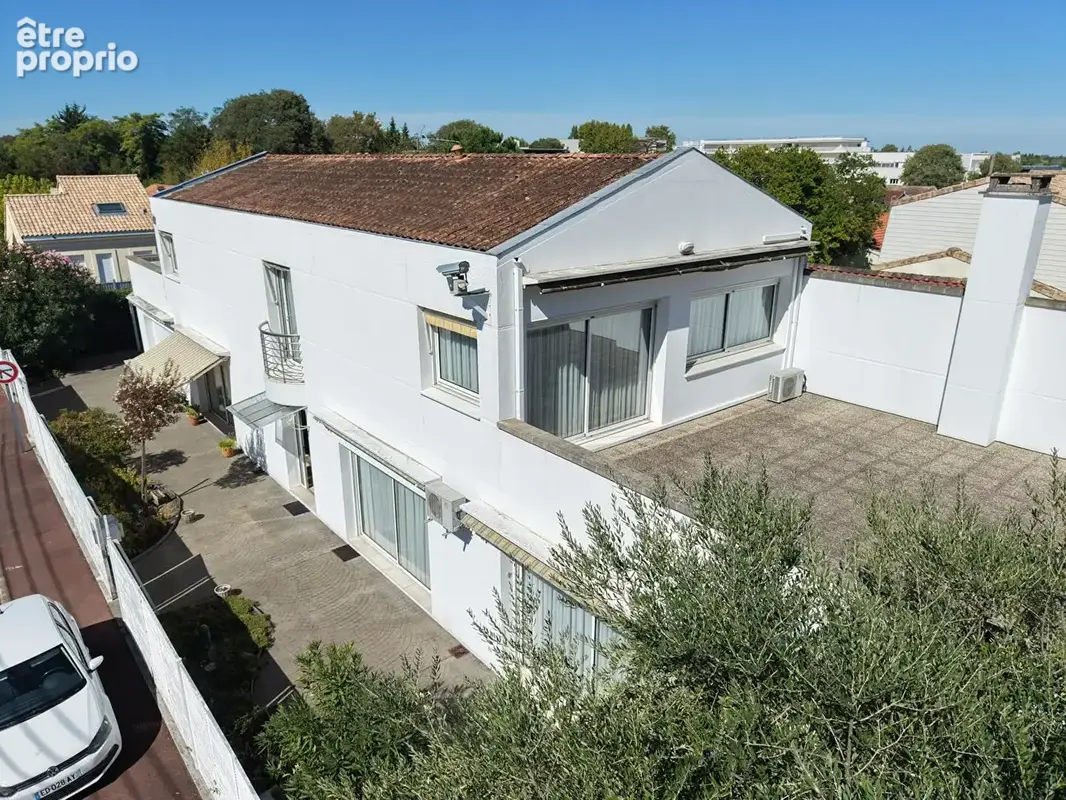 Photo Maison à Le Bouscat au prix de 919 600€
