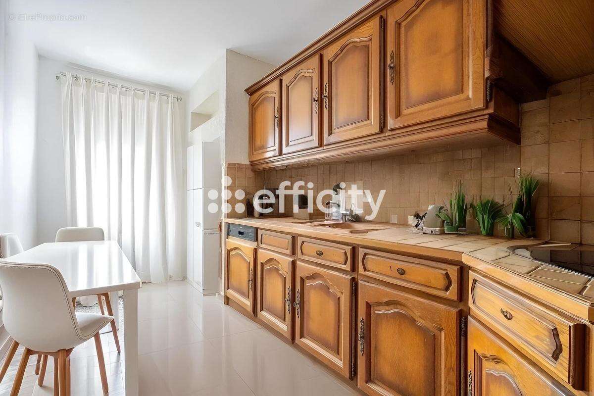 Maison à LIVRY-GARGAN