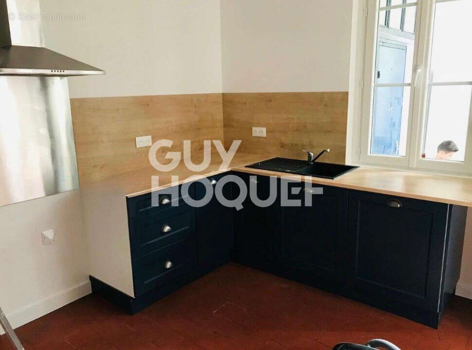 Appartement 36 m² à Auxerre  - photo 2