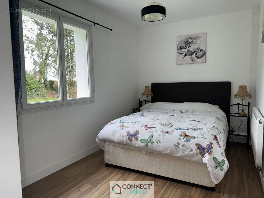 Maison à LA FEUILLEE