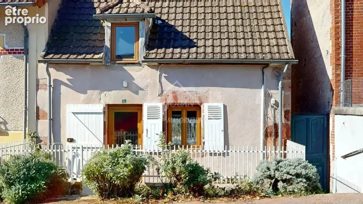 Petite maison de charme, véritable coup de cœur à Saint-Menoux - photo 1