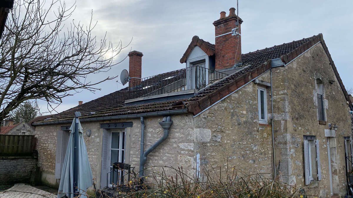 Maison à vendre 3 chambres- jardin- CHATEL GERARD (89) - photo 15