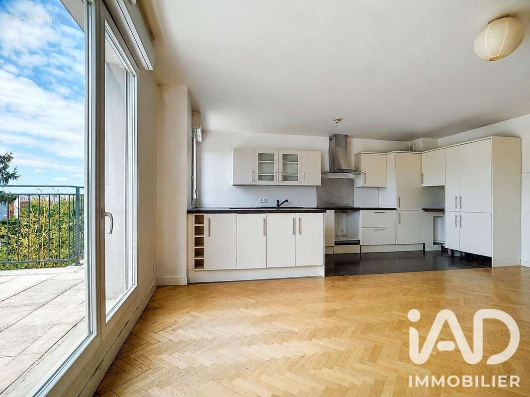 Photo 9 - Appartement à ROSNY-SOUS-BOIS