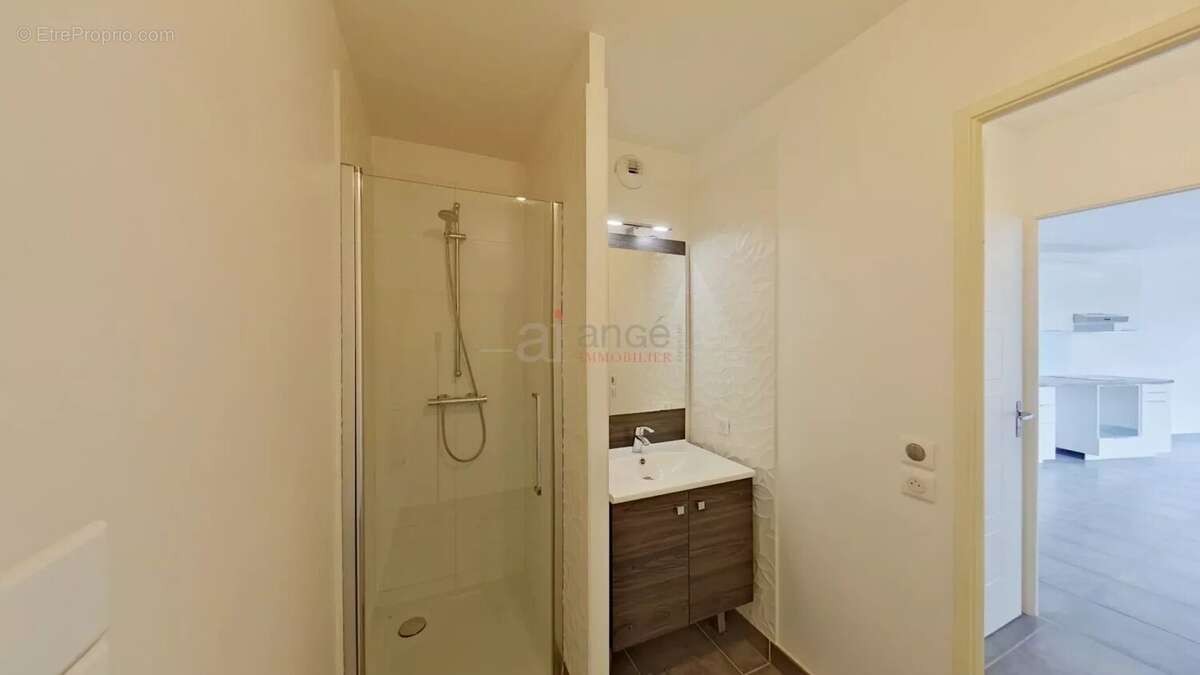 Appartement 44 m² à Lyon-7e  - photo 6