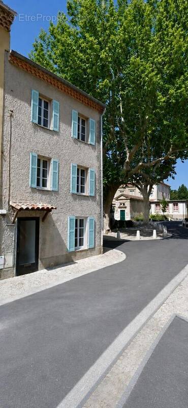 Photo 1 - Maison à PERNES-LES-FONTAINES