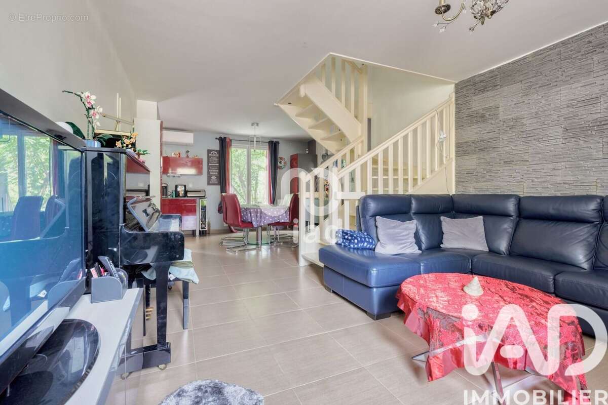 Photo 3 - Maison à CLAYE-SOUILLY