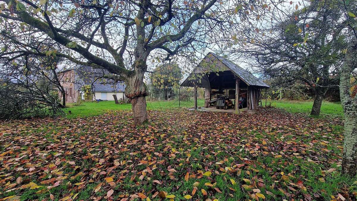 Maison à LA NEUVILLE-CHANT-D&#039;OISEL