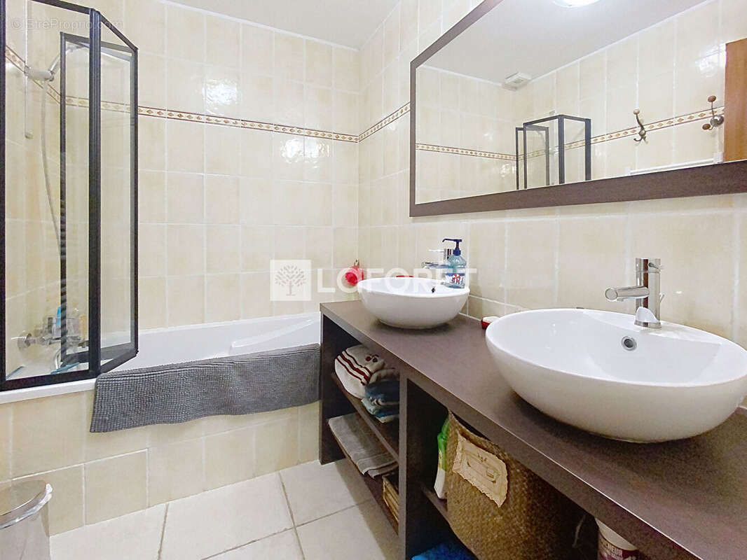 Appartement à AIGUES-MORTES
