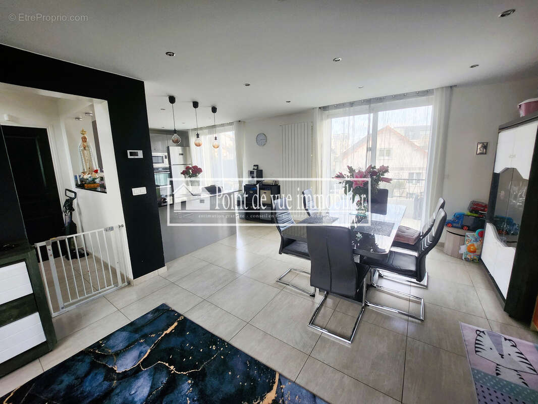 Maison à SAVIGNY-SUR-ORGE