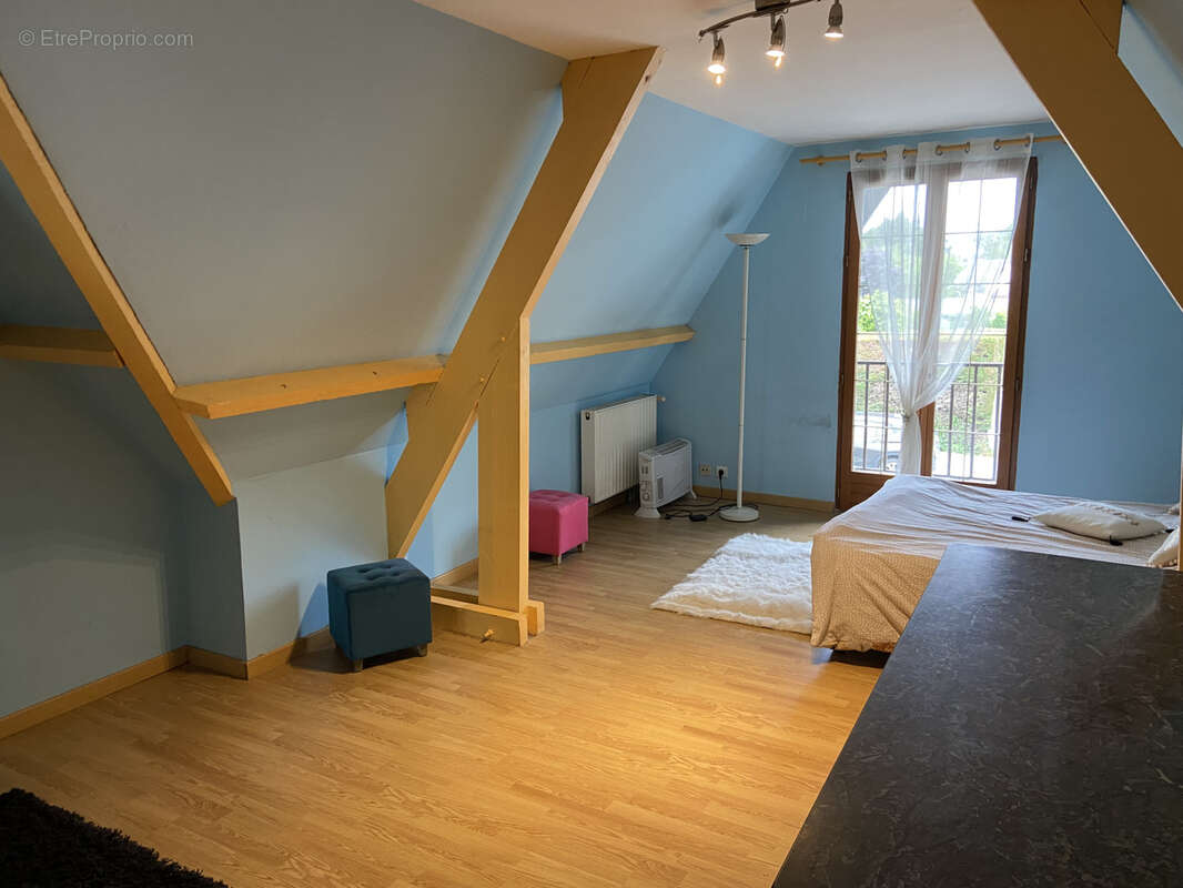 Maison à EPREVILLE