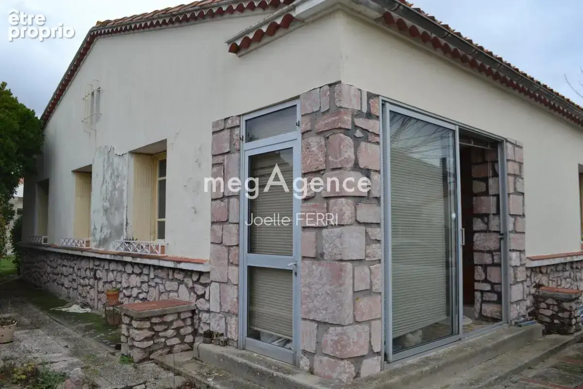 Villa 4 faces de plain pied sur un terrain de 1100 m2 - photo 4