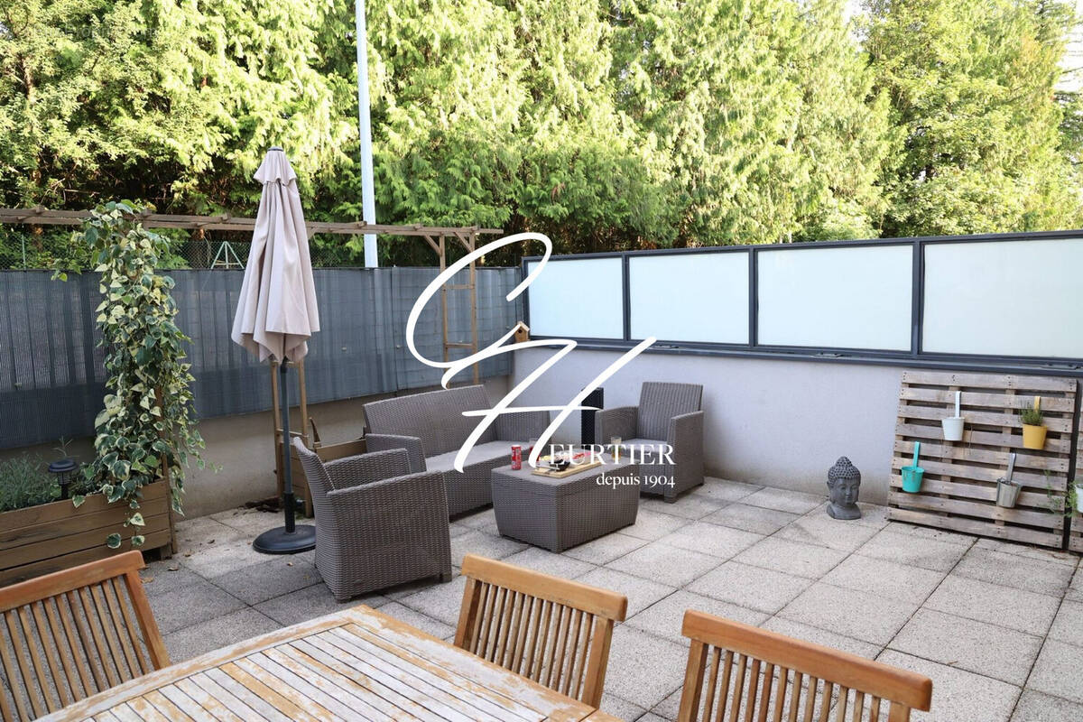 Appartement à RIVES