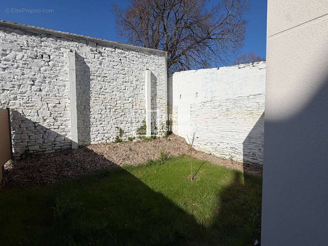 A vendre - groupe giboire - studio - centre ville de rennes - photo 9