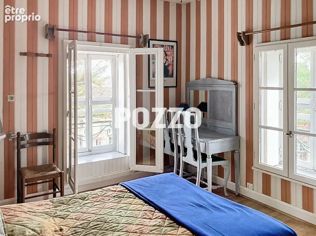 A vendre grande maison située à Grandcamp Maisy composée de 14 pièces principales - photo 13