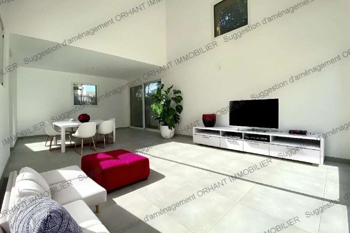 Maison à LARMOR-BADEN