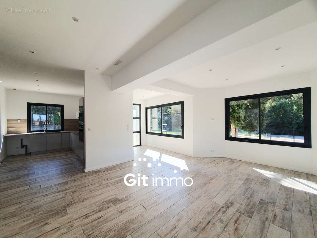 Maison à AIX-EN-PROVENCE