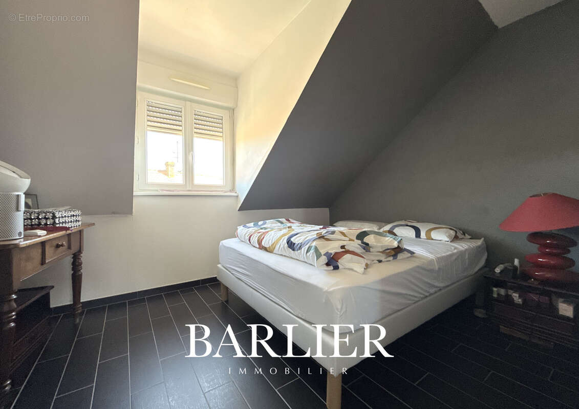 ENTZHEIM - Appartement 4 pièces 148m2 avec terrasse de 17m2 et 2 stationnements - photo 12