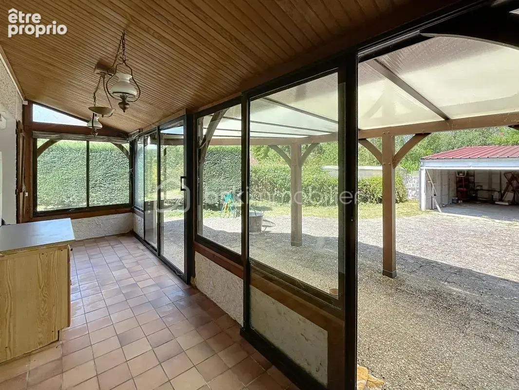 Longère de charme au calme sur un terrain de 1 700 m² — Château-Renard - photo 4
