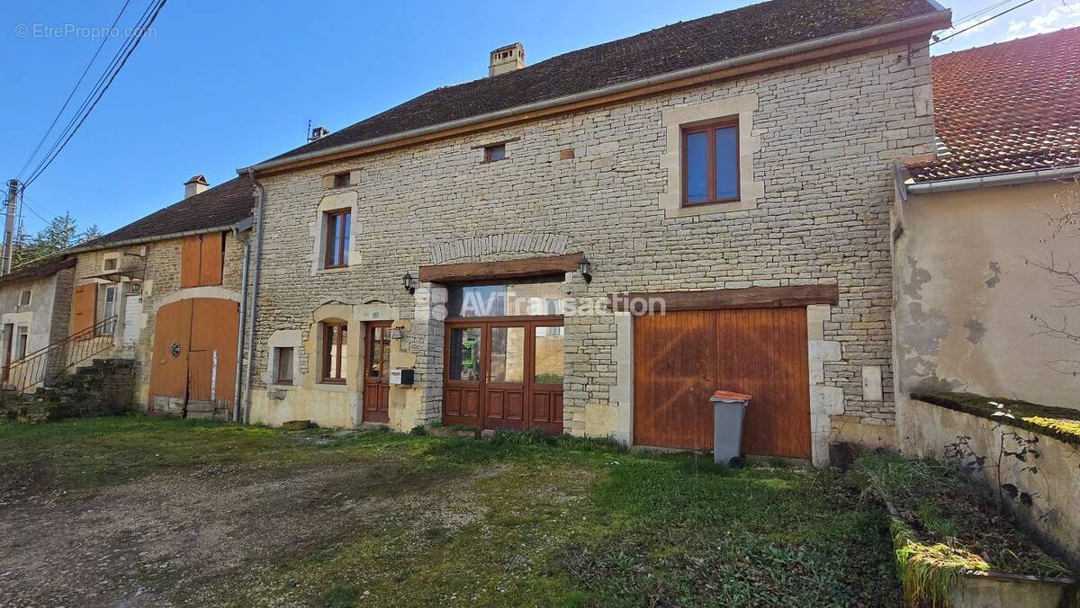 Maison à FARINCOURT