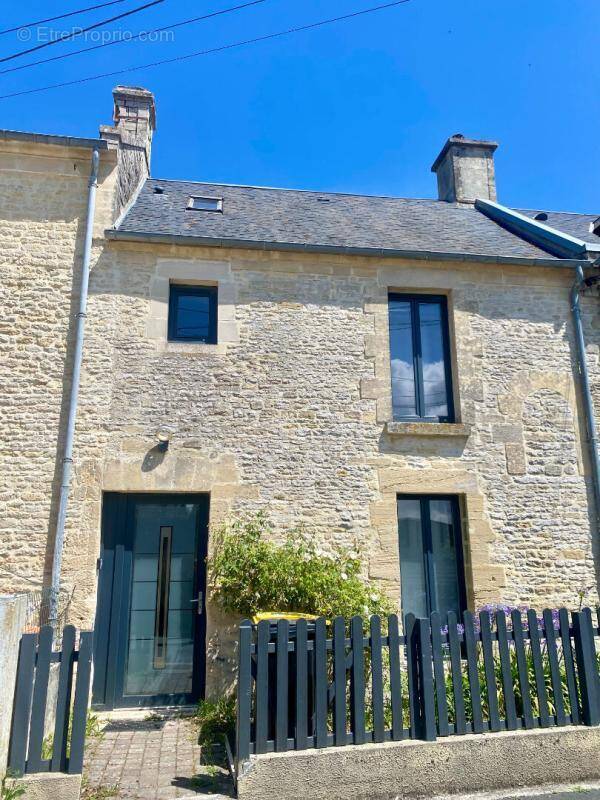 Maison à CREULLY