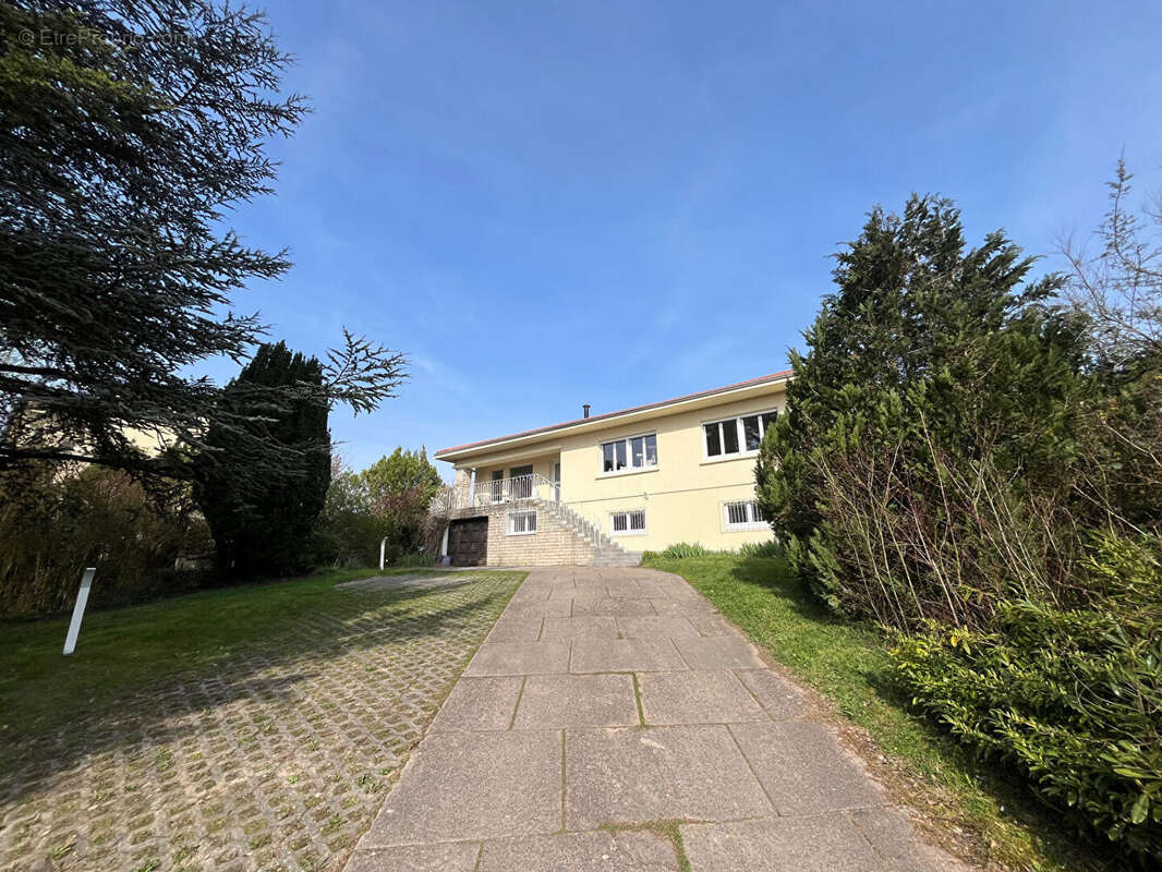 Maison à VANTOUX