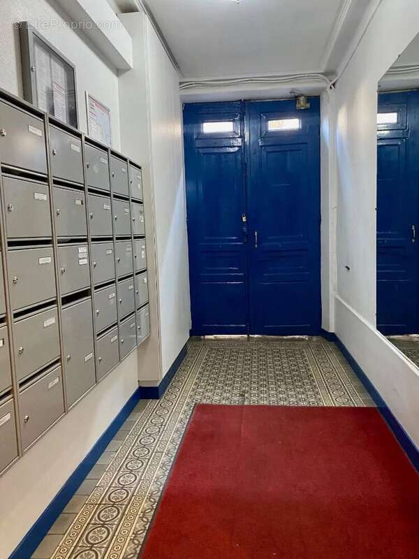 Appartement à PARIS-18E