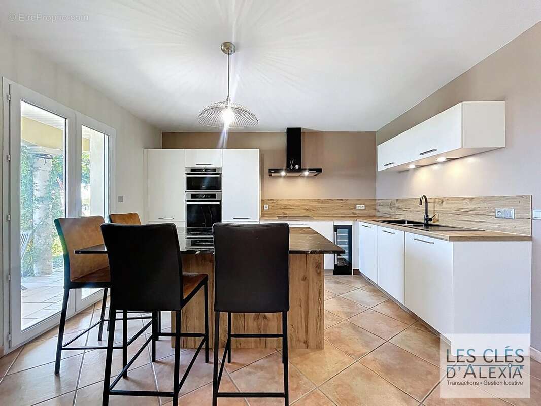 Maison à TUPIN-ET-SEMONS