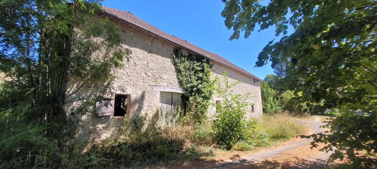 Ensemble en pierre au calme absolu - photo 20