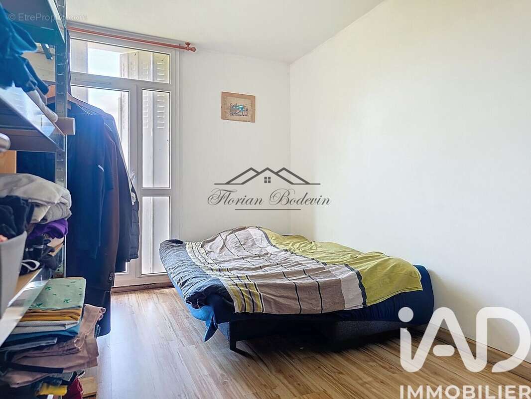 Photo 9 - Appartement à RIS-ORANGIS