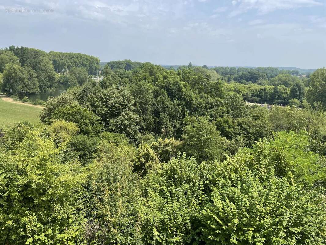 Vues panoramiques dans un village classé recherché - photo 4