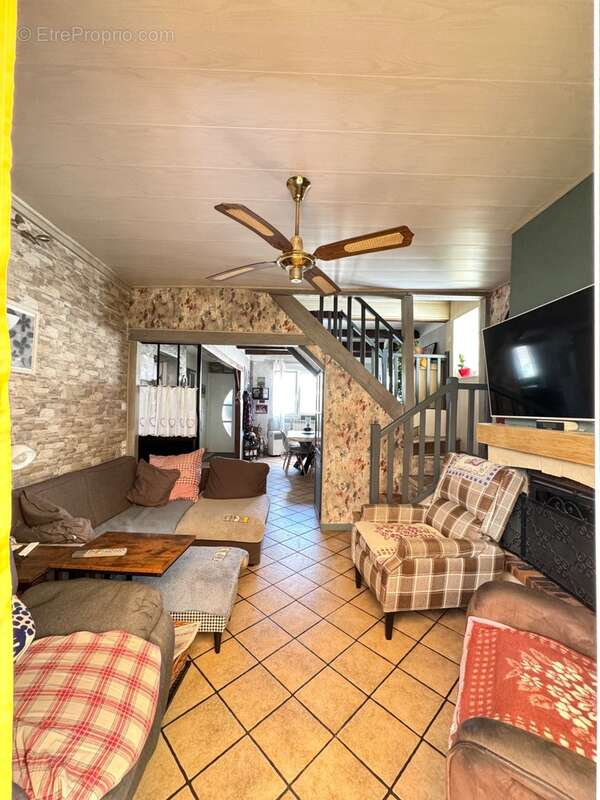 Belle maison familiale non mitoyenne 6 pièces à vendre - 120 m² avec jardin et garage - AULNAY SOUS BOIS 12 minutes de Paris - photo 5