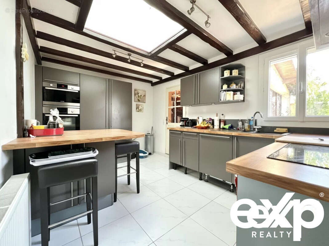 Maison à LIVRY-GARGAN