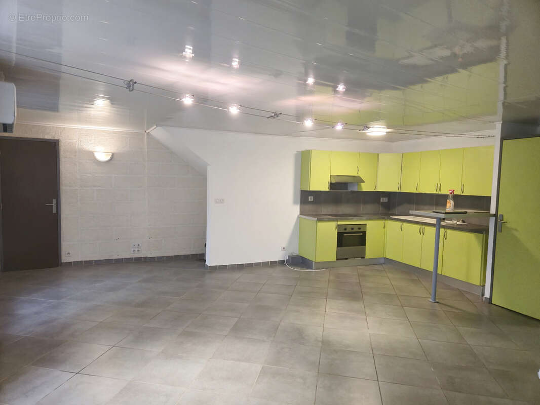 Appartement à LUNEL