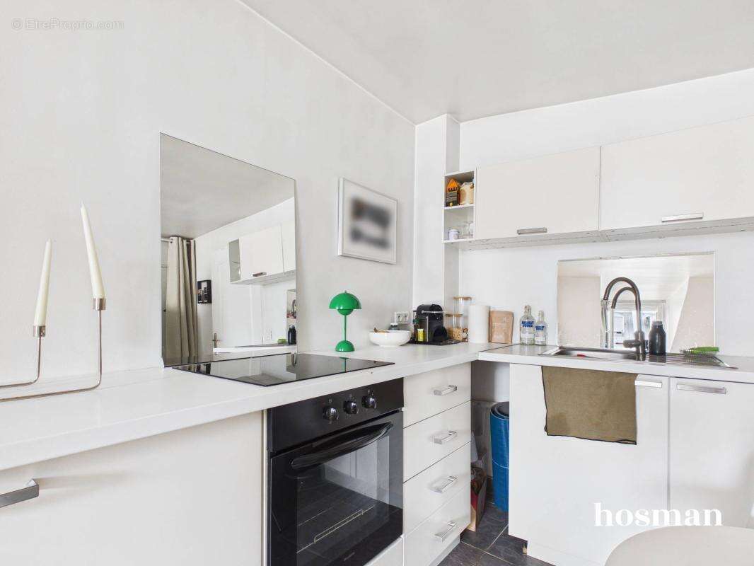 Studio 26 m² - Dernier étage traversant - Rue Saint-Jean, Paris - photo 12