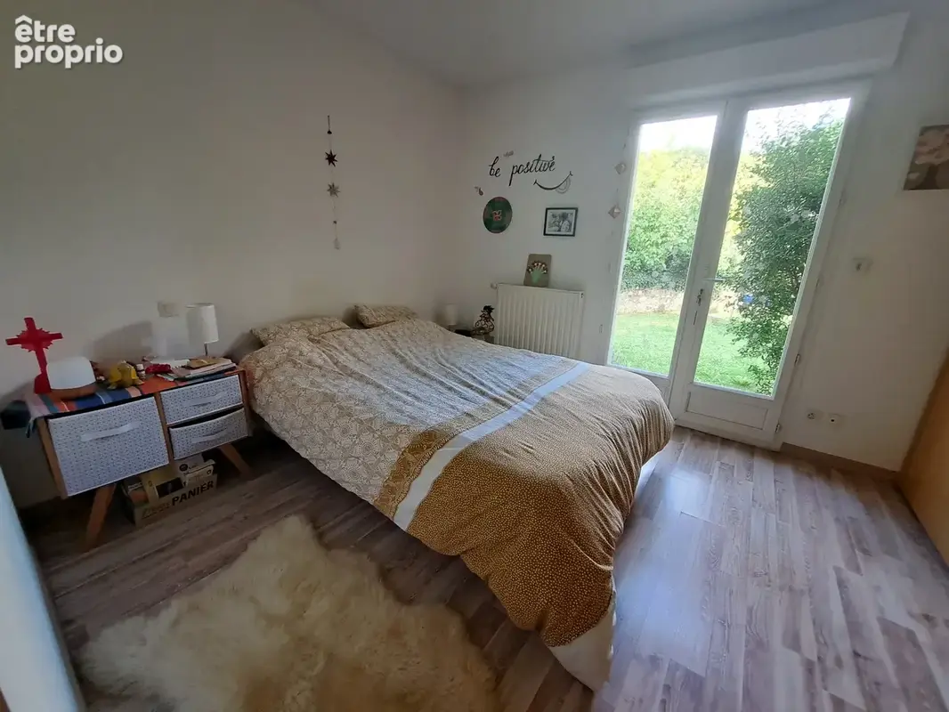 Maison familiale de caractère   140 m2   Beaumont-Louestault - photo 9