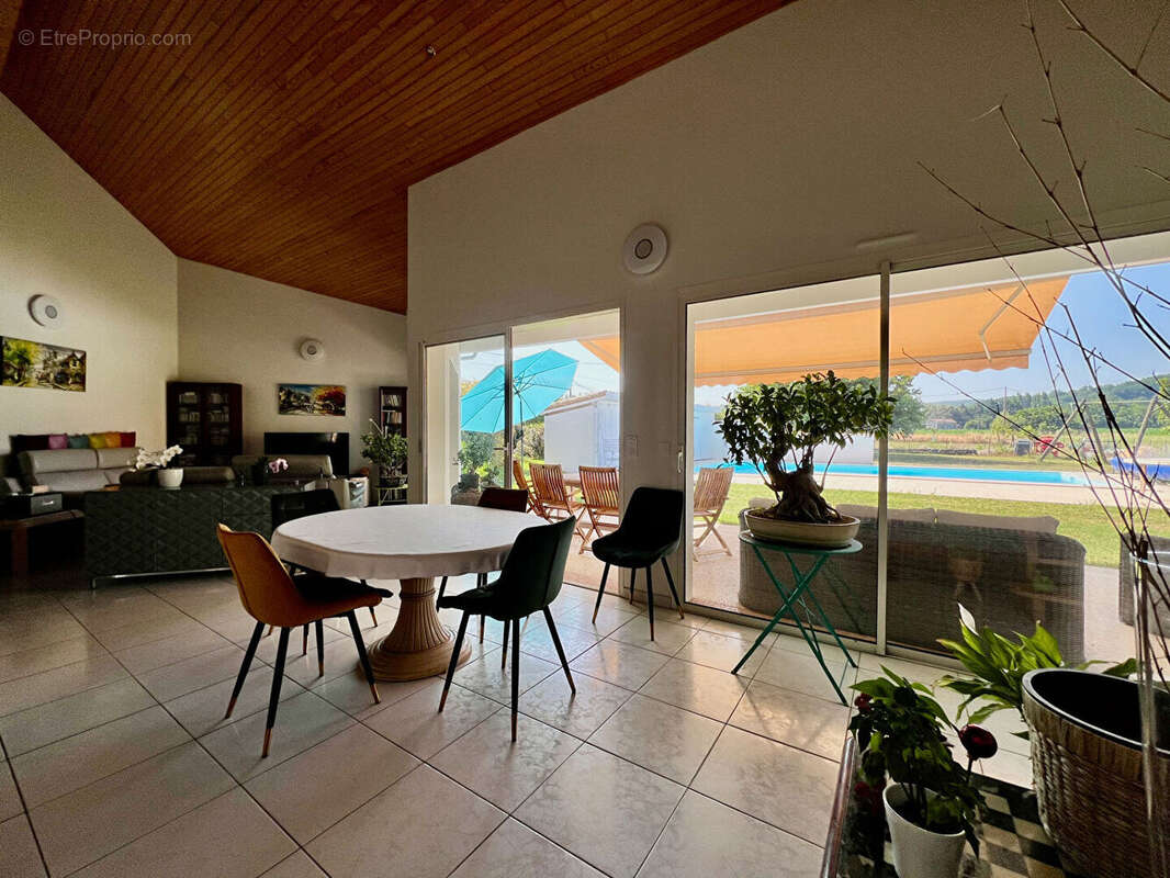 Maison à VILLENEUVE-SUR-LOT