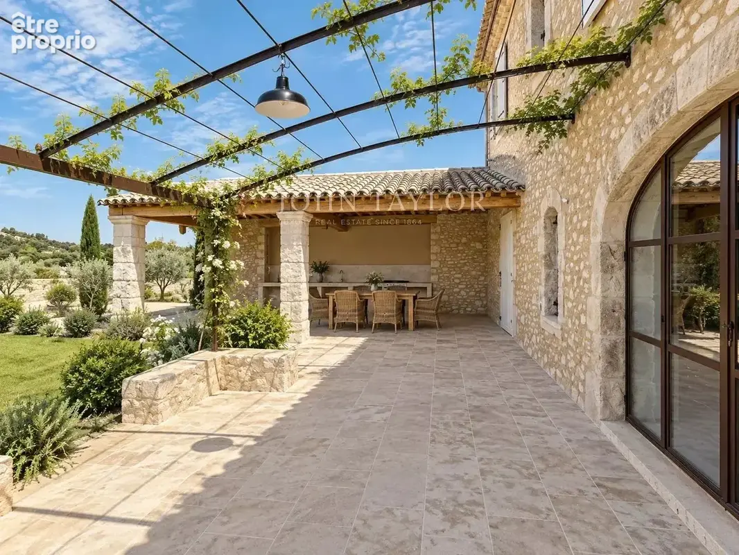 Mas a vendre - eygalières - photo 10