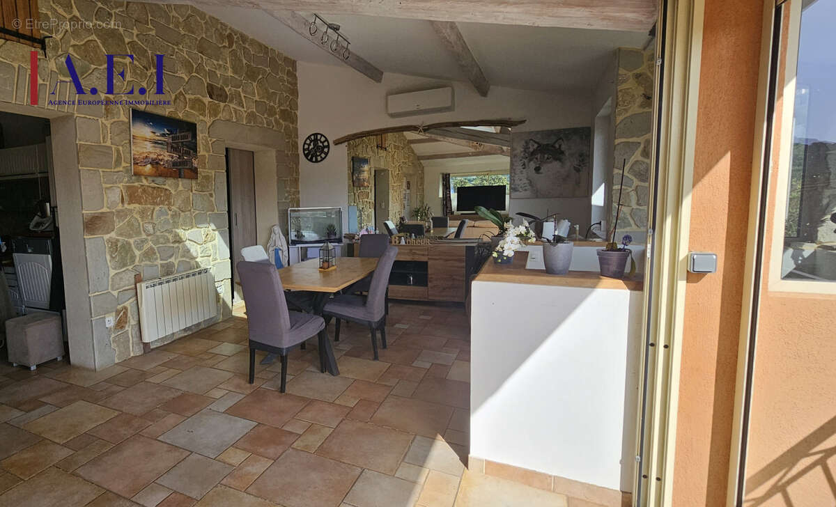 Maison à LA SEYNE-SUR-MER