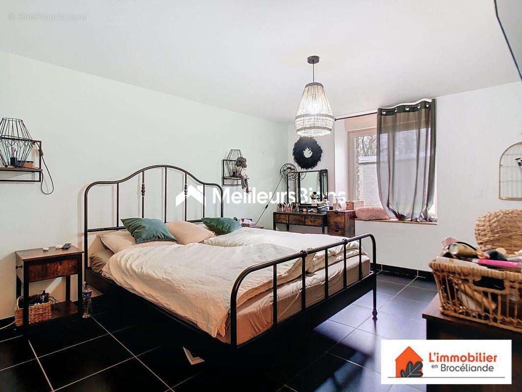 Maison à PLELAN-LE-GRAND