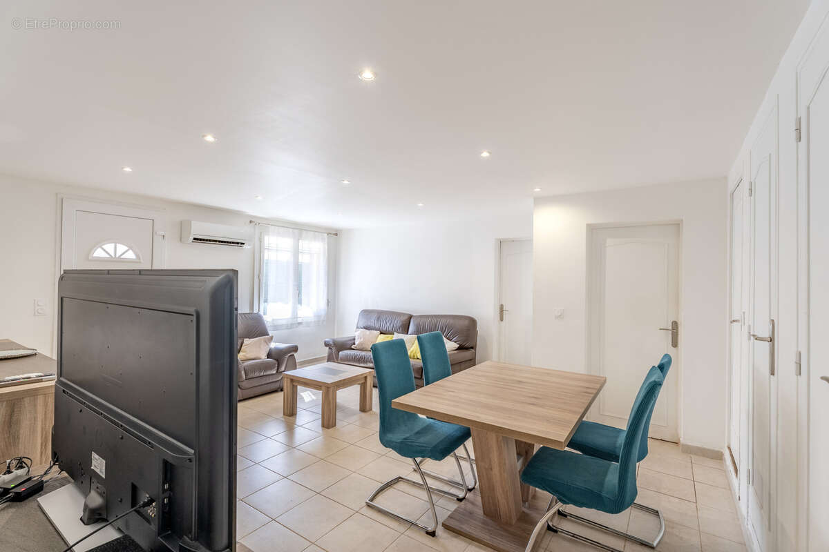 Appartement à PLAN-DE-CUQUES