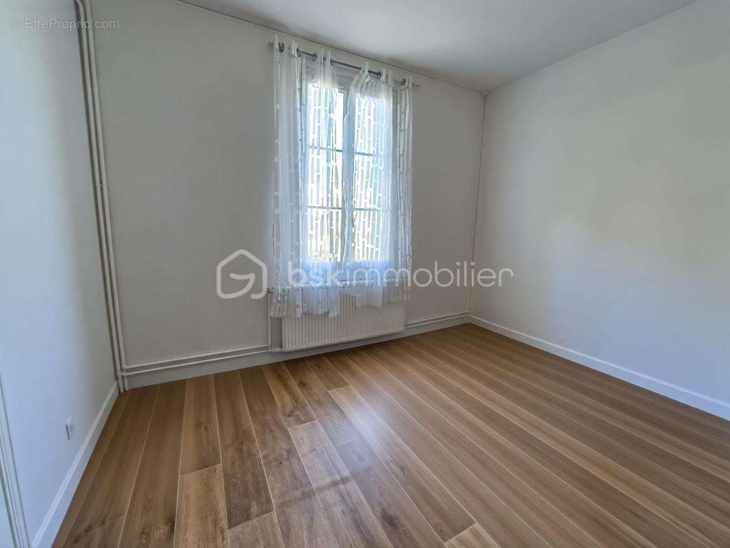 Maison à CHATEAU-RENAULT