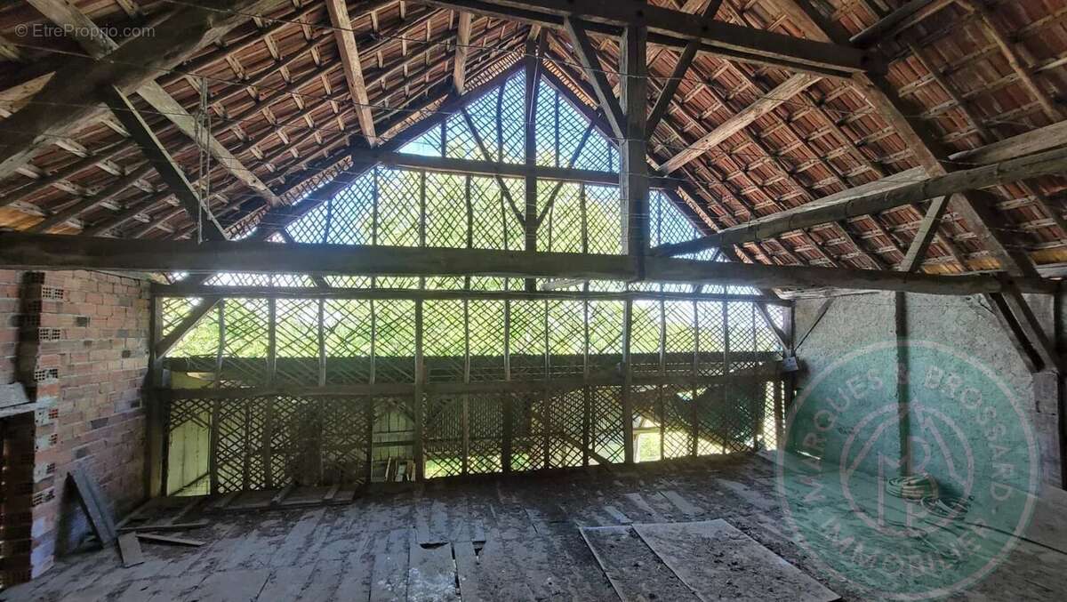 Maison à LEMBEYE