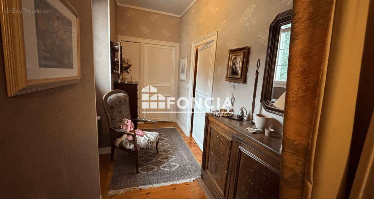 Maison à SAINT-CESAIRE