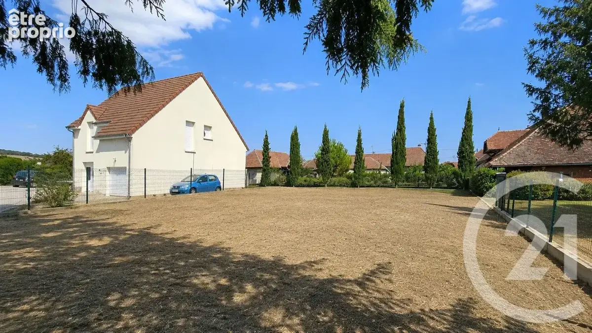Terrain 564 m² à Saint-Germain  - photo 4