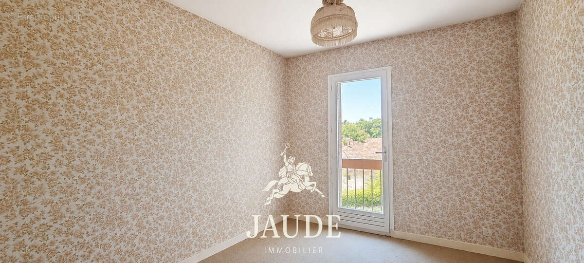 CLERMONT-FERRAND — Maison 110 m2 — 4 chambres + bureau — Terrain 379 m2 - photo 10