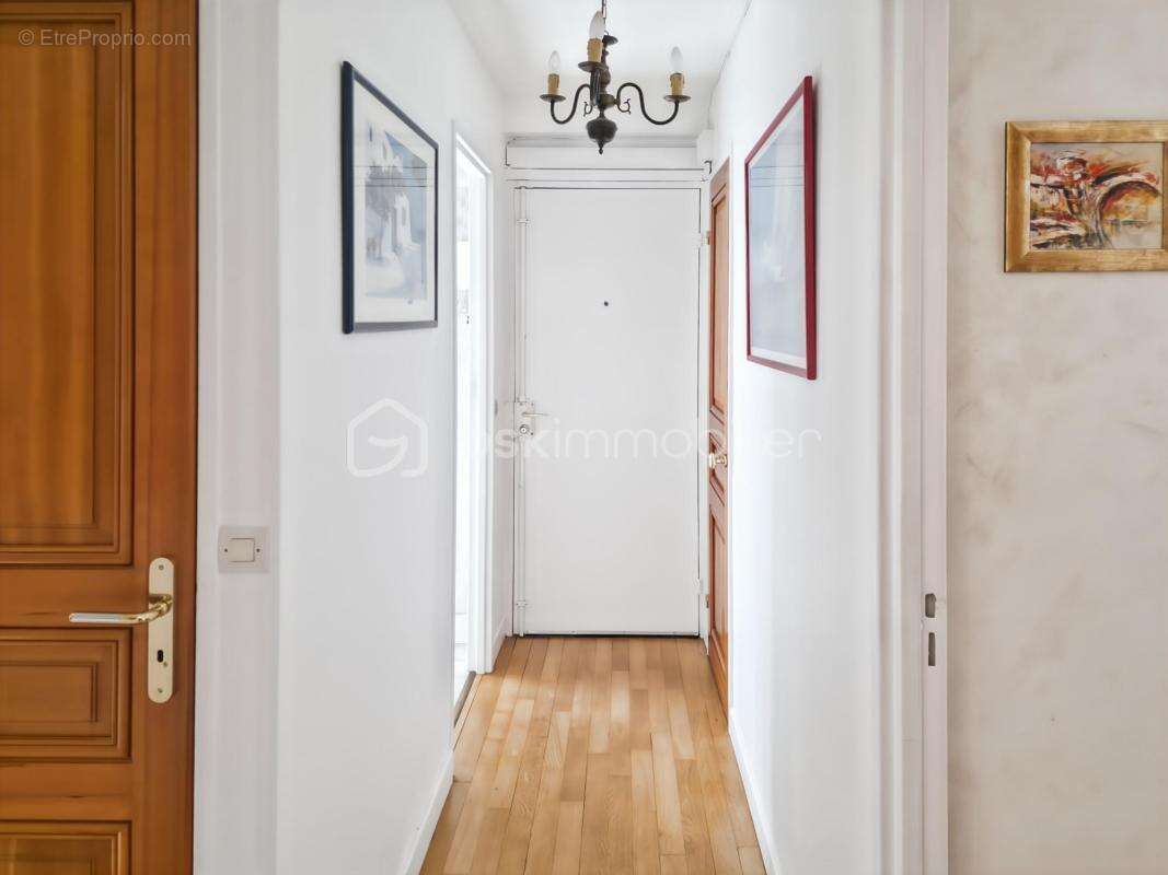 À VENDRE – T2 lumineux avec balcon, potentiel T3, cave et parking - photo 14